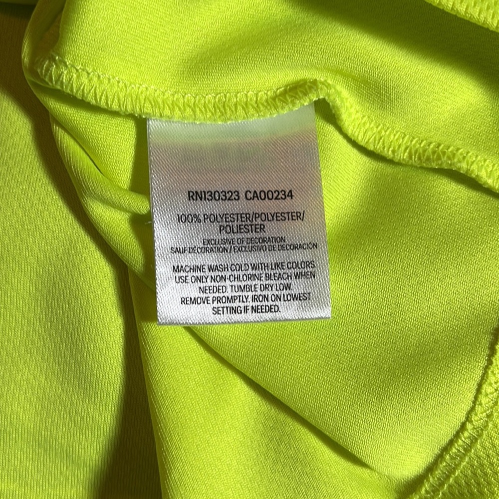 Calvin Klein Performance Tee. K210 - Picture 5 of 8